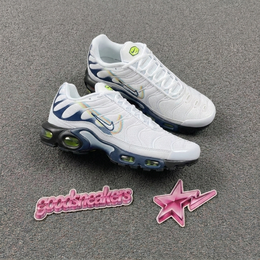 Nike Air Max Plus - 3D Swoosh