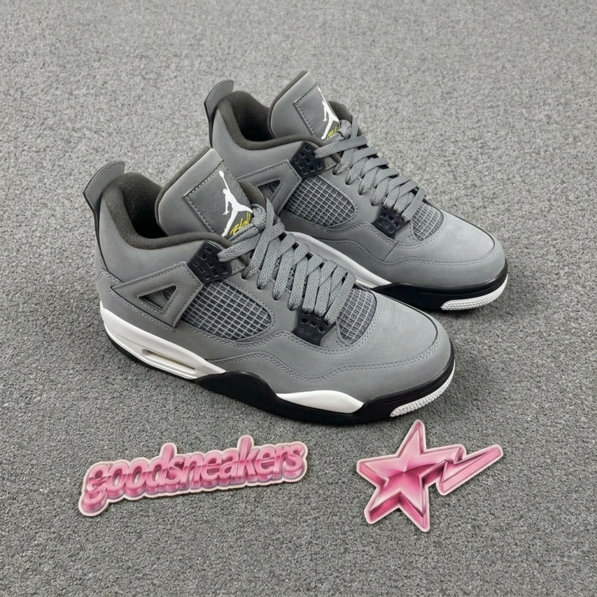 Air Jordan 4 Retro - Cool Grey