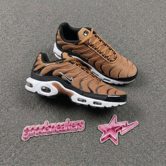 Nike Air Max Plus -  Golden Harvest
