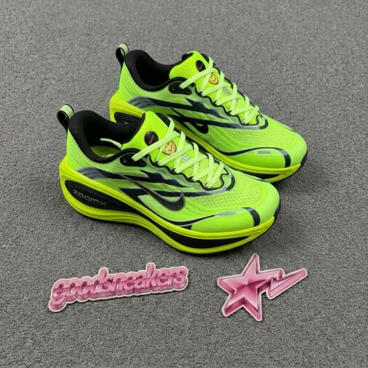 Nike Vomero Plus SE - Ekiden Pack Volt