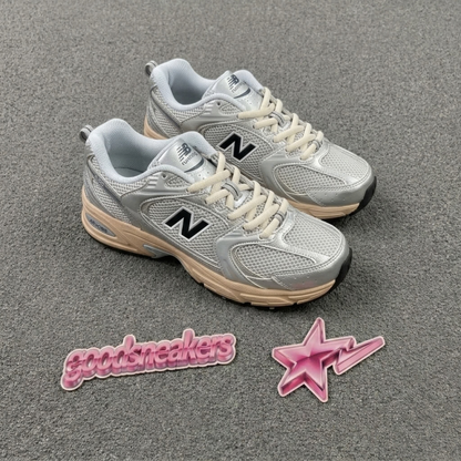 New Balance 530 - Vintage Silver Moonbeam