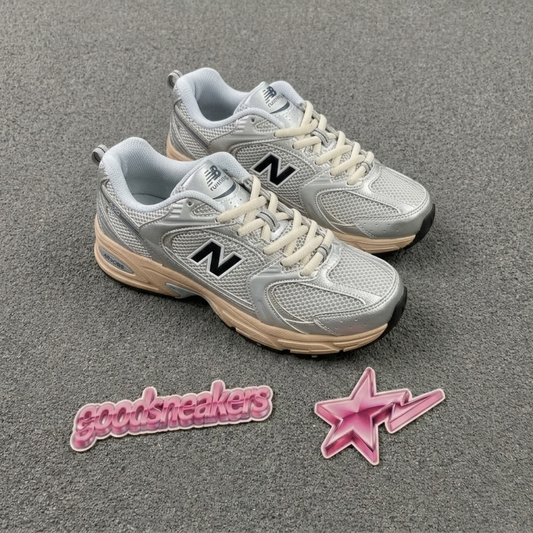 New Balance 530 - Vintage Silver Moonbeam