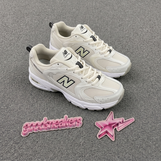 New Balance 530 - Ivory