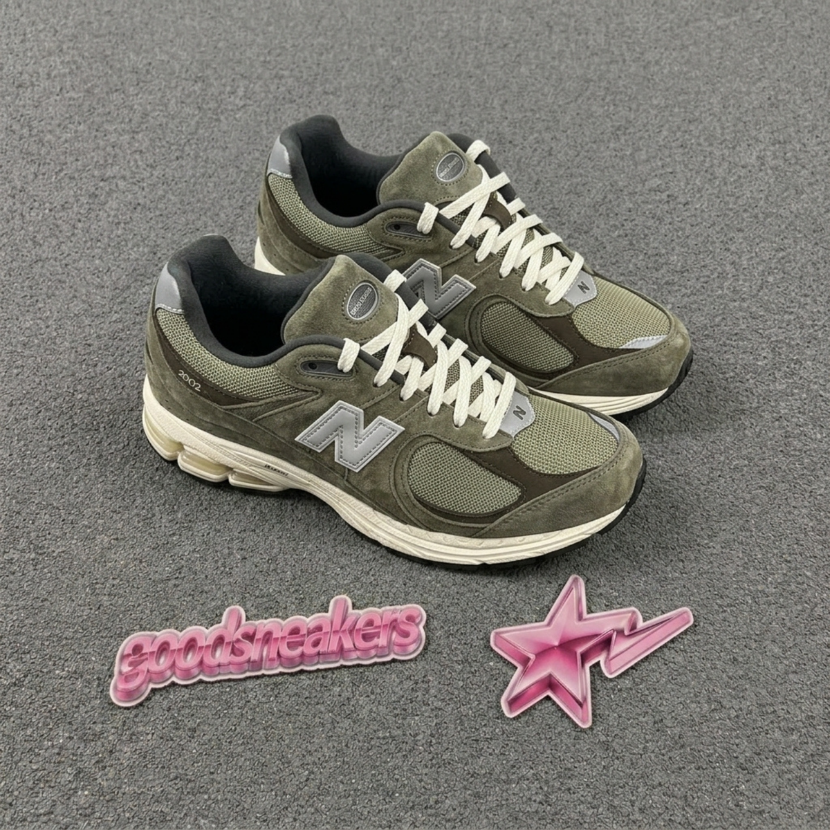 New Balance 2002R - Dark Camo