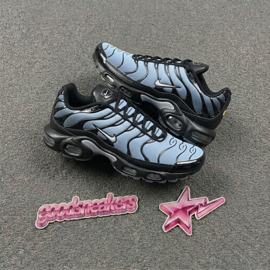 Nike Air Max Plus - Black University Blue Gradient