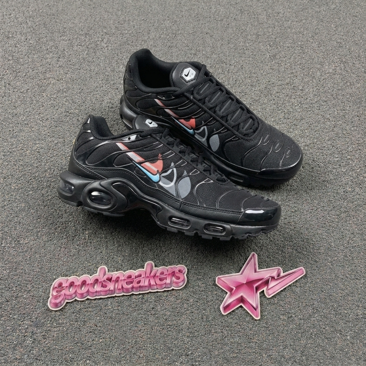 Nike Air Max Plus - Multi Swoosh Black Bright Crimson