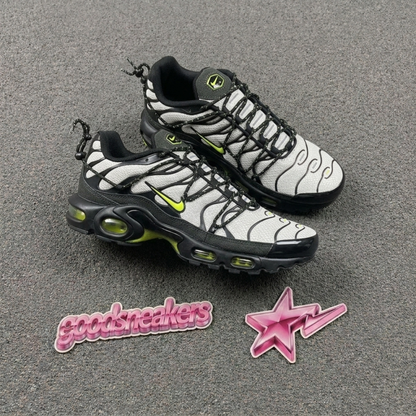 Nike Air Max Plus - Black College Grey Volt