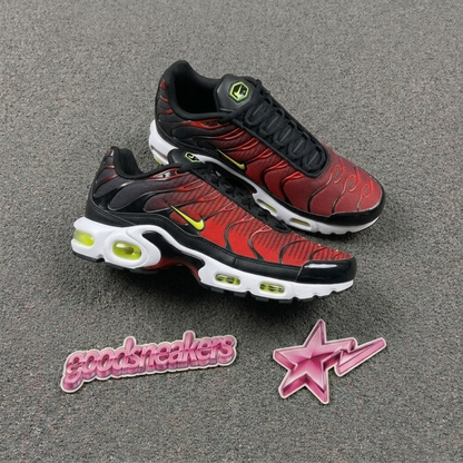 Nike Air Max Plus -  Black Volt Light Crimson