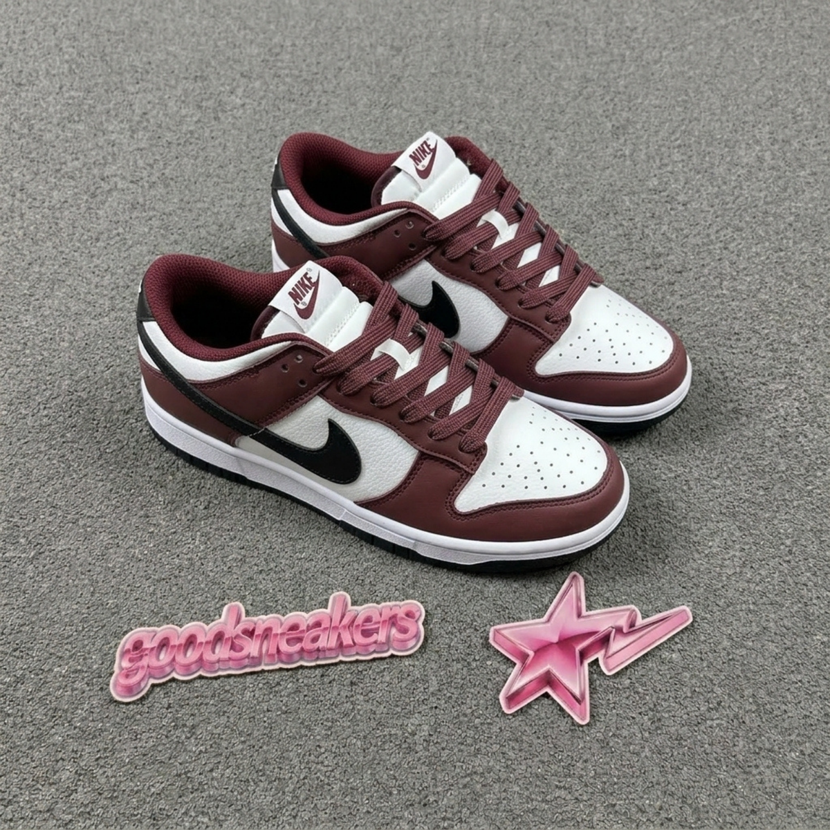 Nike Dunk Low - Dark Team Red