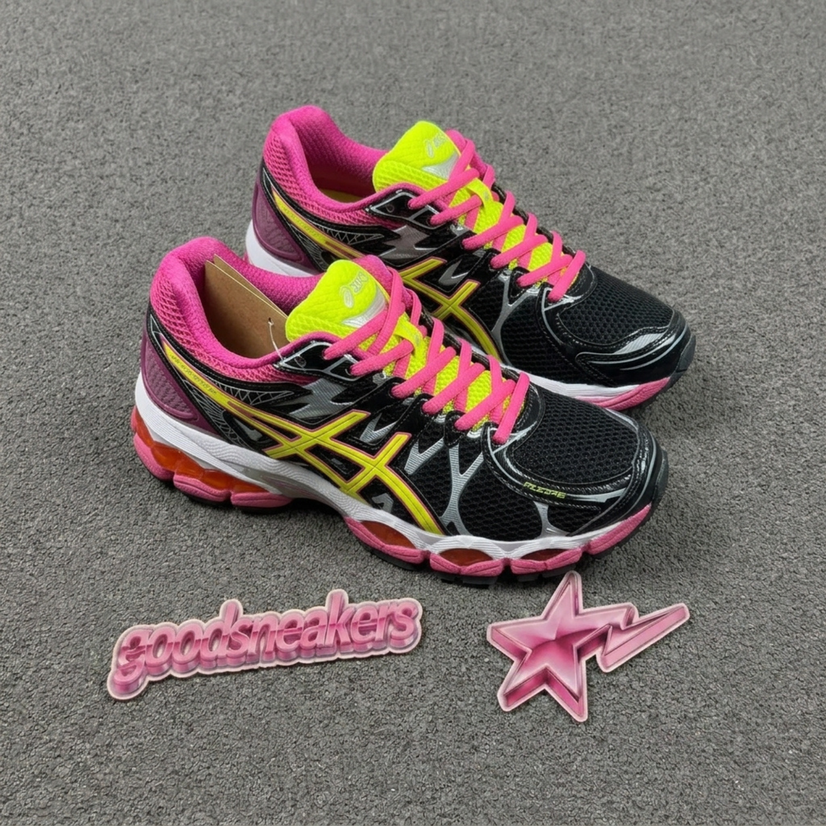 Asics Gel Nimbus 16 - Black / Hot Pink / Flash Yellow