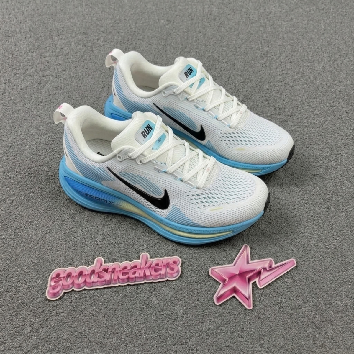 Nike Vomero 18 - White Blue Hero