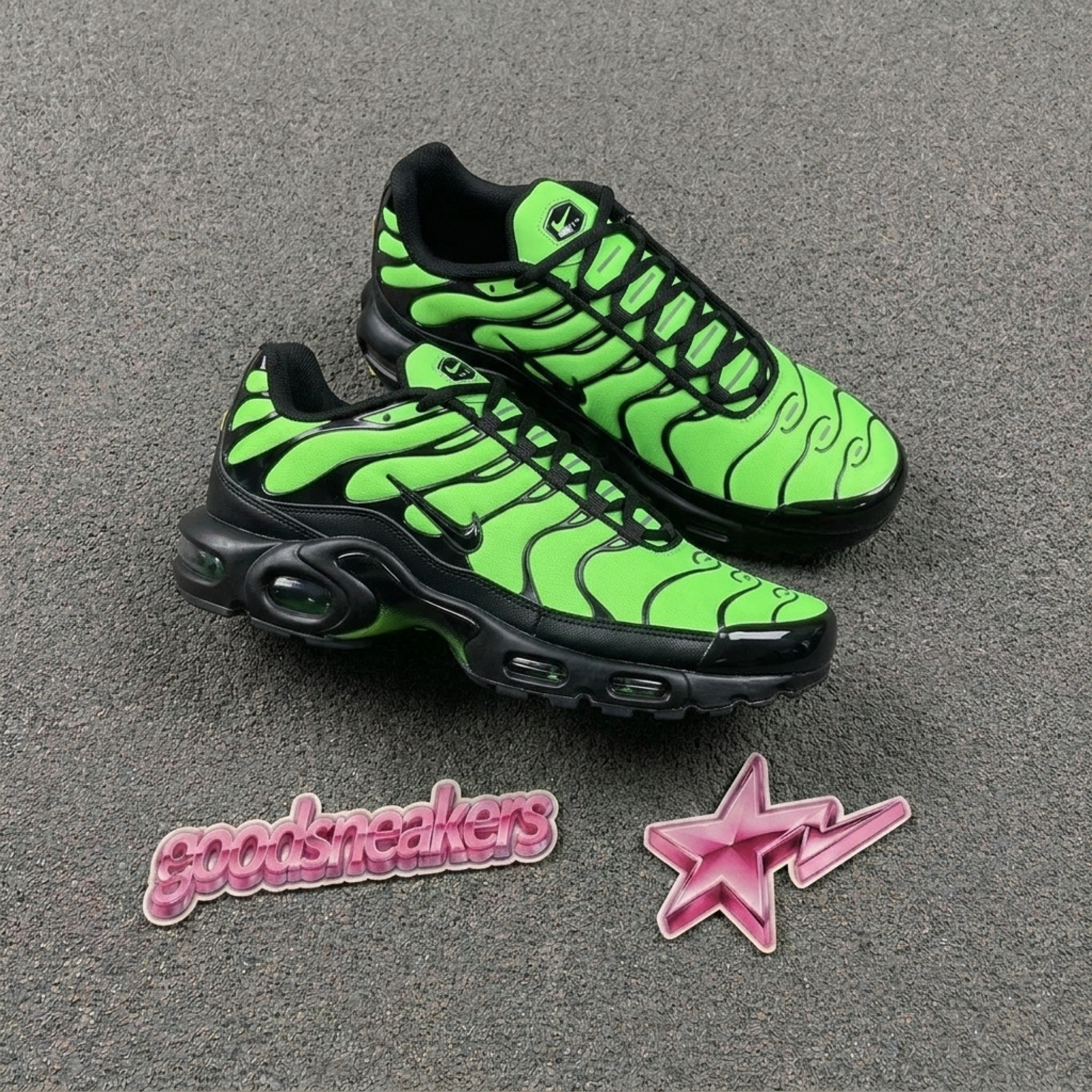 Nike Air Max Plus - Thermoreactive Green