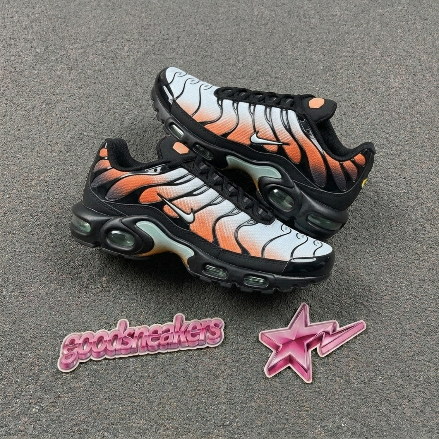 Nike Air Max Plus - Premium Desert Monarch