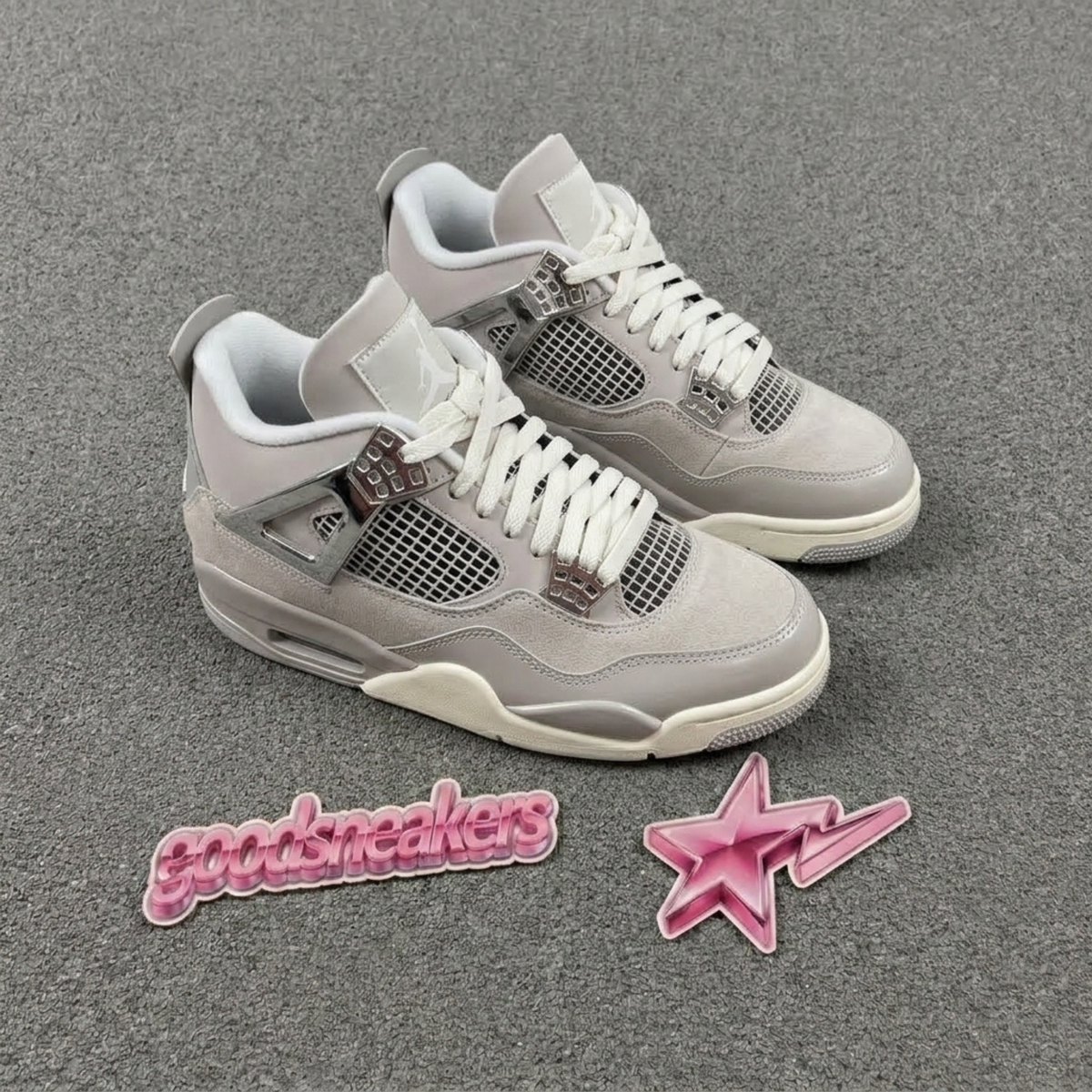 Air Jordan 4 Retro - Frozen Moments