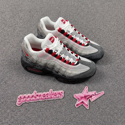 Air Max 95 x Undefeated - Geo Tokyo Bright Crimson
