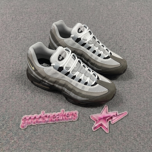 Air Max 95 - Smoke Gradient
