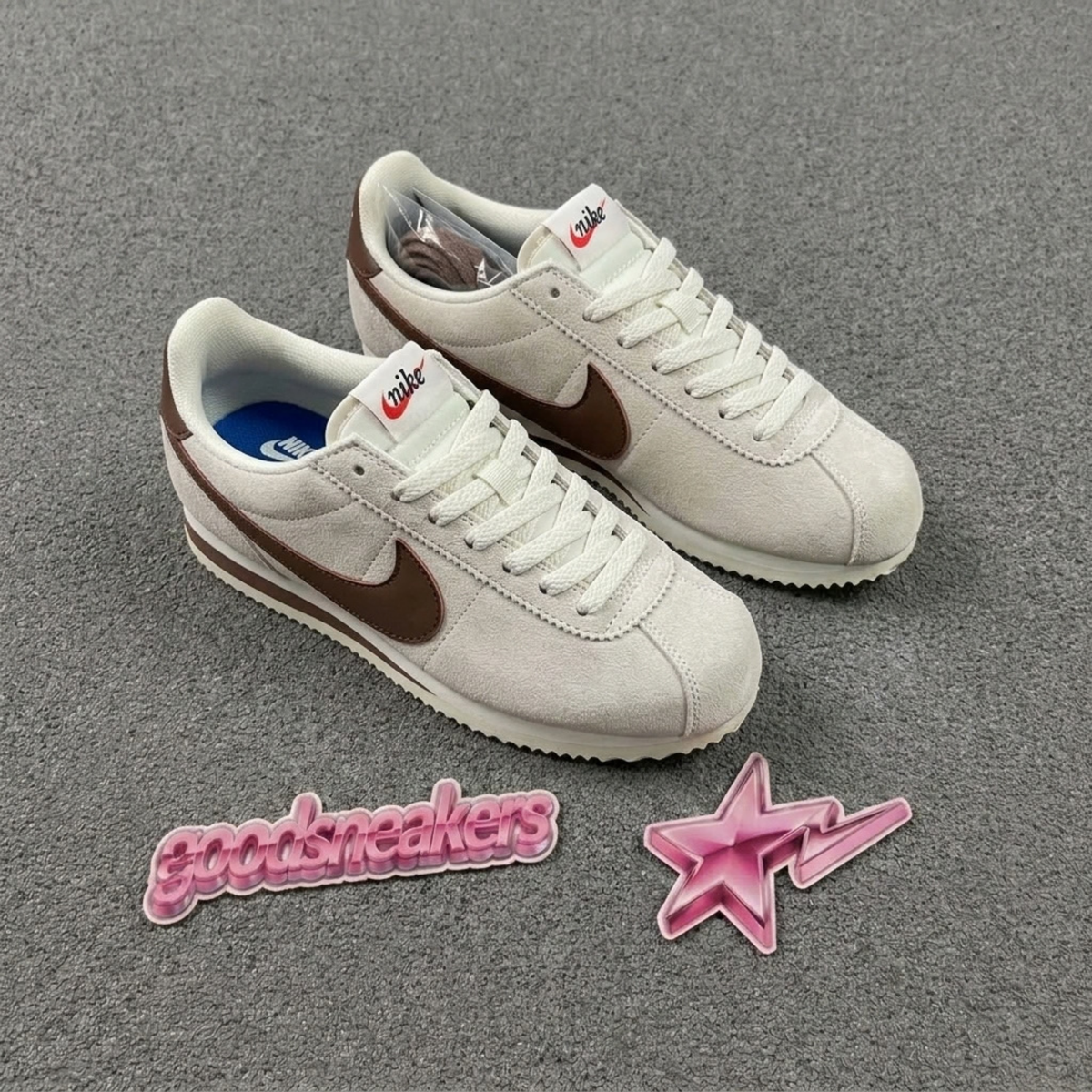 Nike Cortez Wmns - Light Orewood Brown/Fauna Brown-Sail