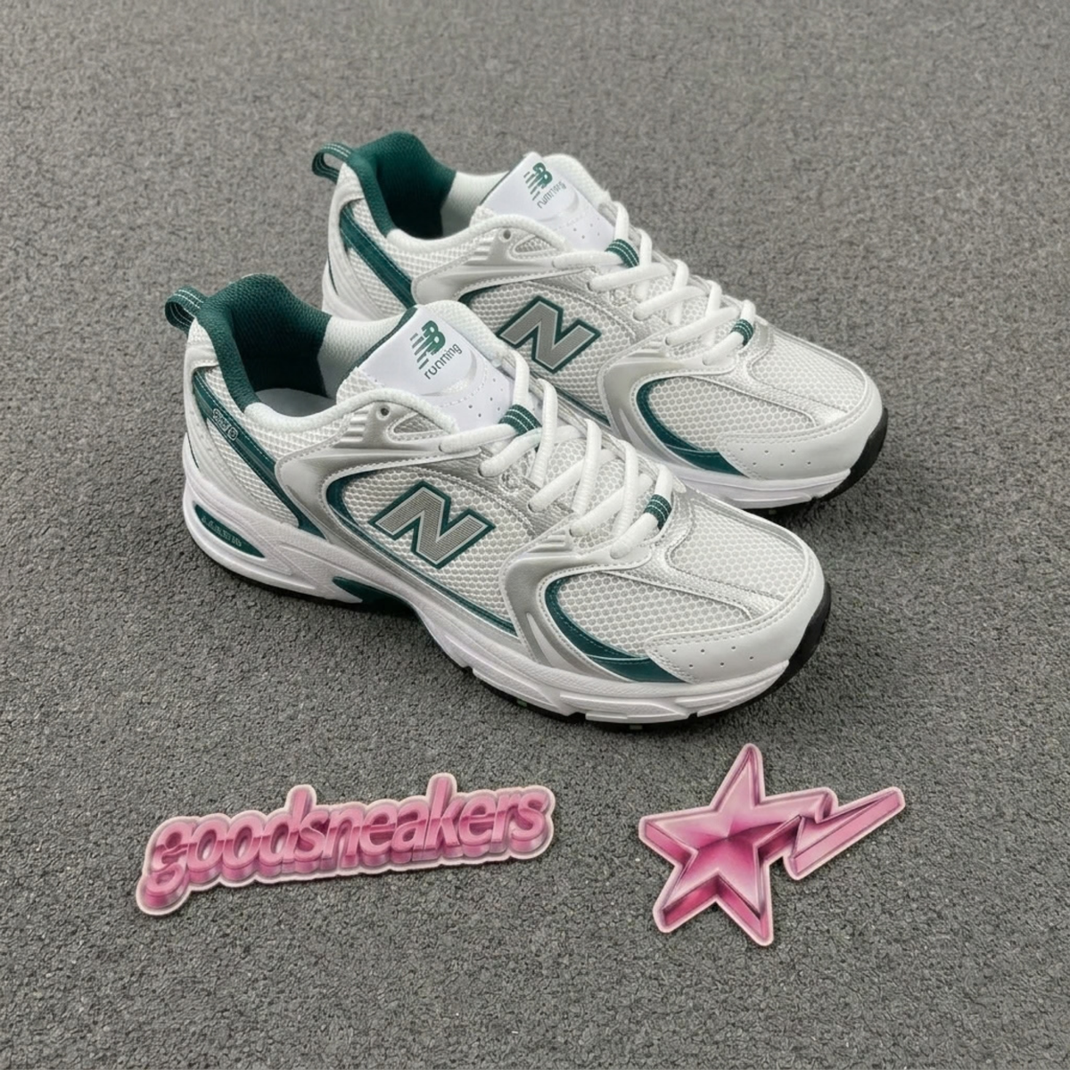 New Balance 530 - White Silver Green
