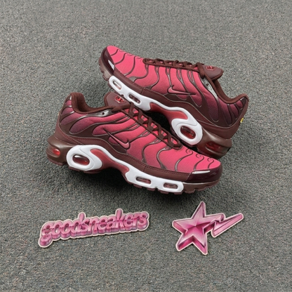 Nike Air Max Plus - Burgundy Crush