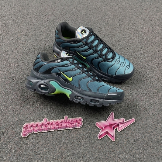 Nike Air Max Plus - Petrol Blue Lime