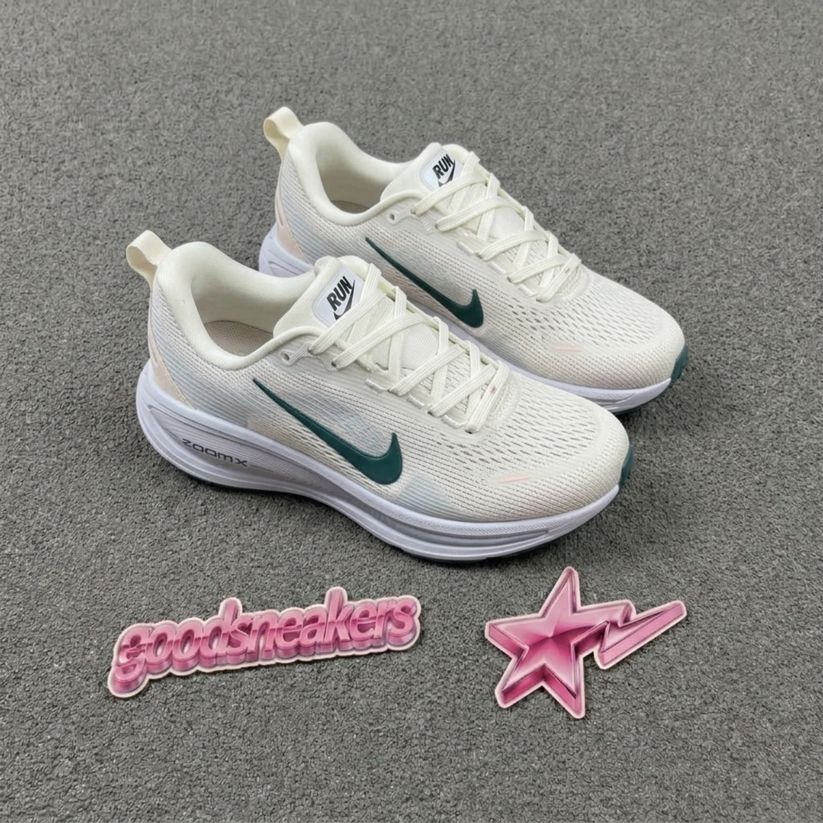 Nike Vomero 18 - Summit White/Blue Tint/Geode Teal