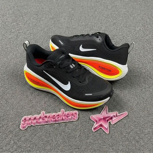 Nike Vomero Plus - Black Bright Crimson