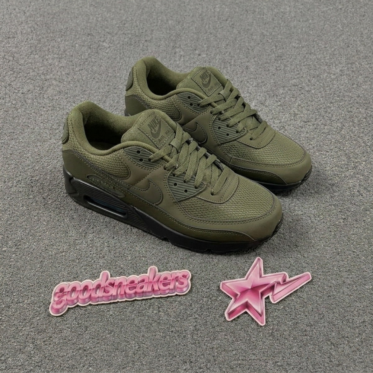 Nike Air Max 90 - Medium Olive Cargo Khaki