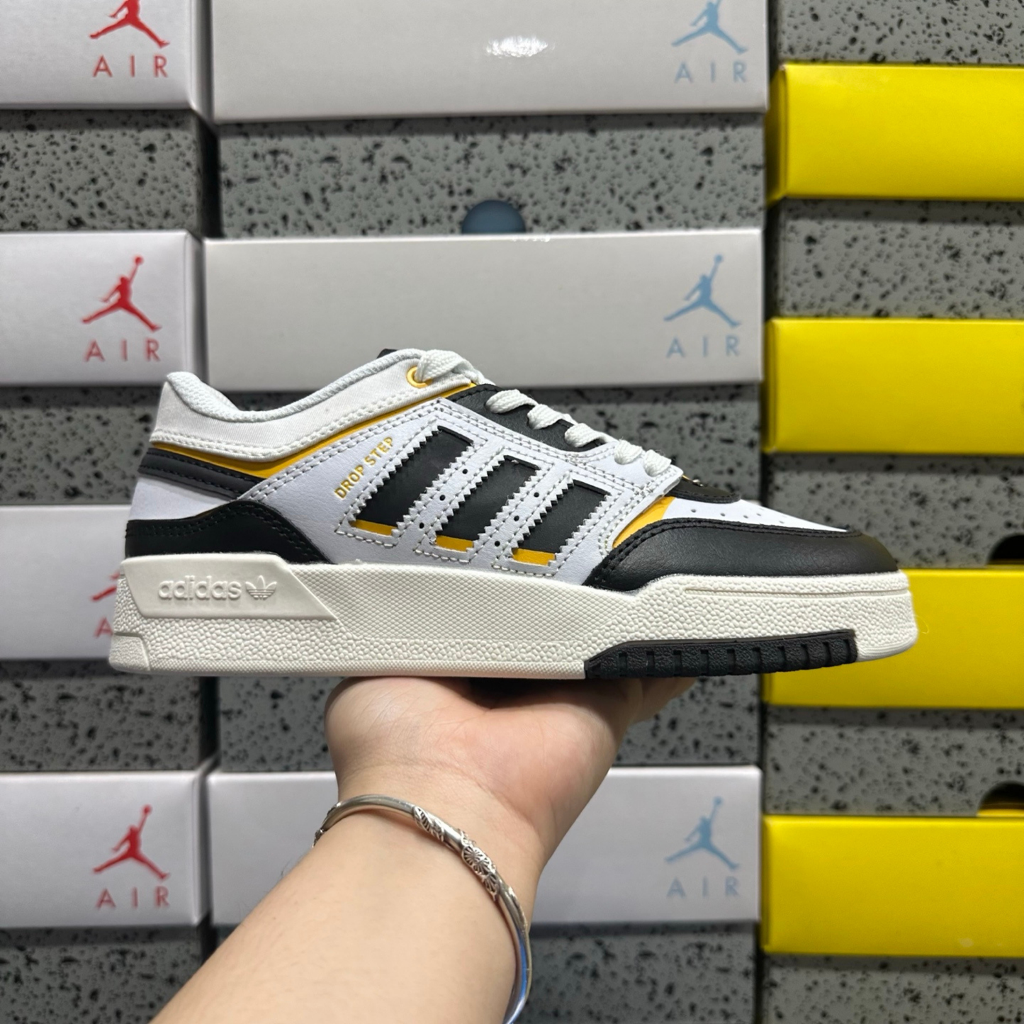 Adidas Drop Step Low - White Black Yellow