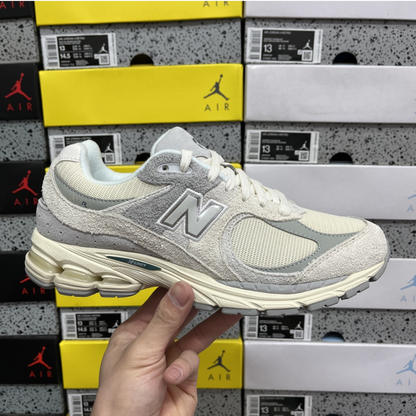 New Balance 2002R - Linen Concrete