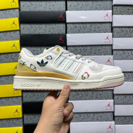 Adidas Forum Low x Disney - Welcome Friends