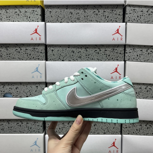 Concepts X Diamond Supply Co. X Nike SB Dunk Low - Tiffany Lobster