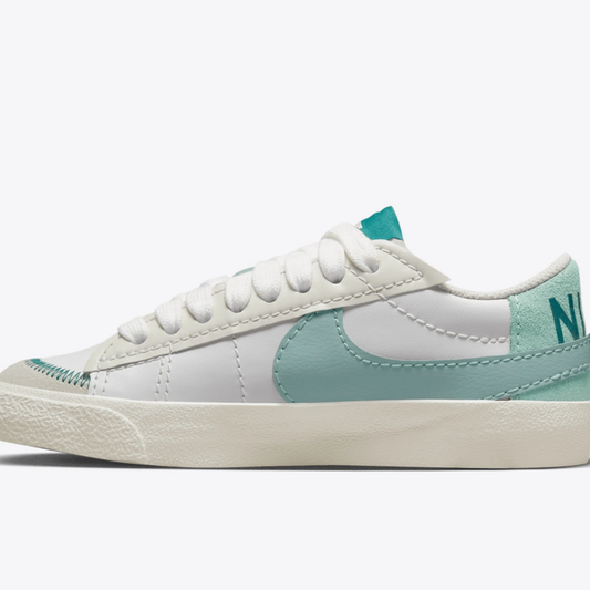 Nike Blazer Low '77  Jumbo - Summit White Geode Teal
