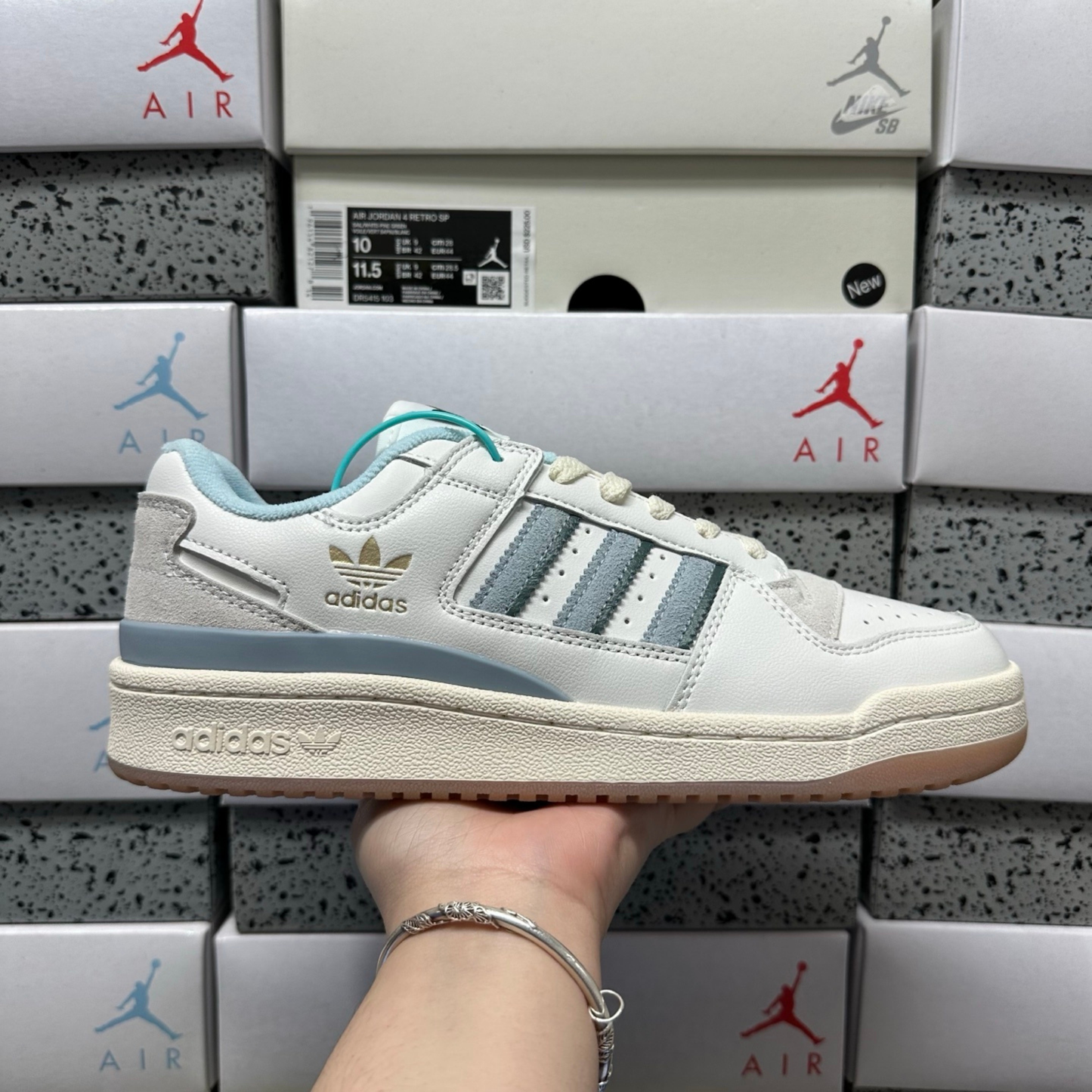 Adidas Forum Low - Cloud White / Wonder Blue