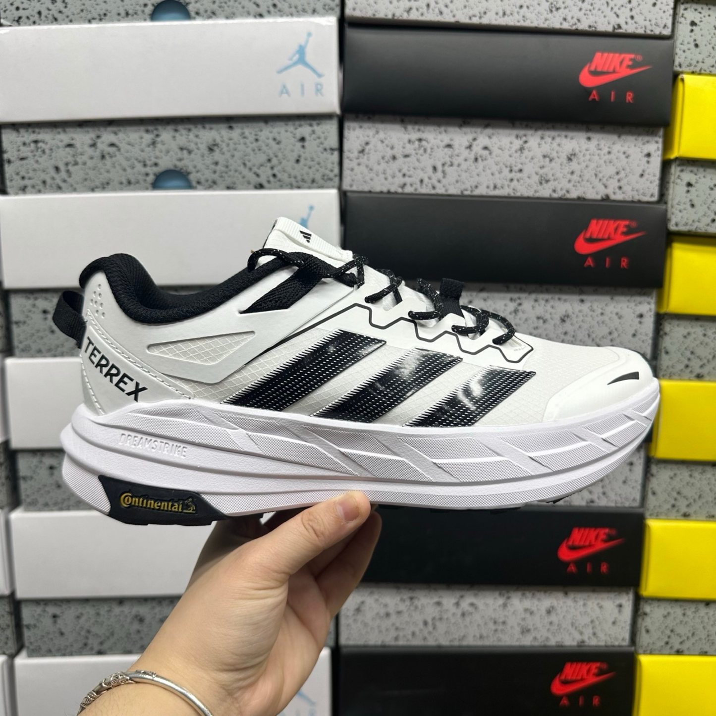 Adidas Terrex  Freehiker LT - Cloud White/Core Black