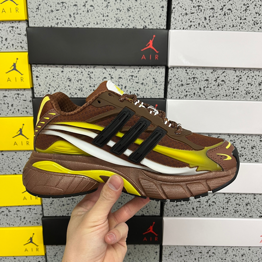 Pharrell Williams x Adidas Adistar Jellyfish  - Auburn Timber