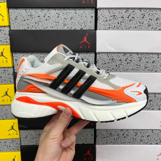 Pharrell Williams x Adidas Adistar Jellyfish  - Focus Olive Orange