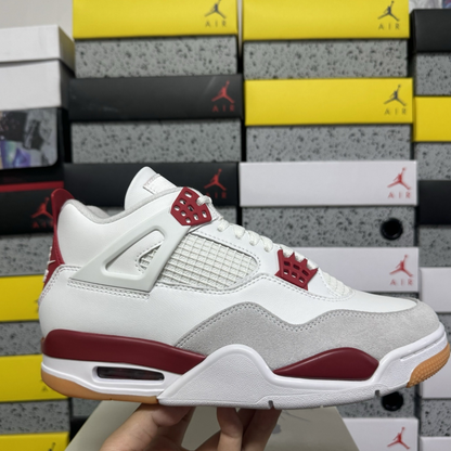 Nike SB x Air Jordan 4 Retro SP - Varsity Red