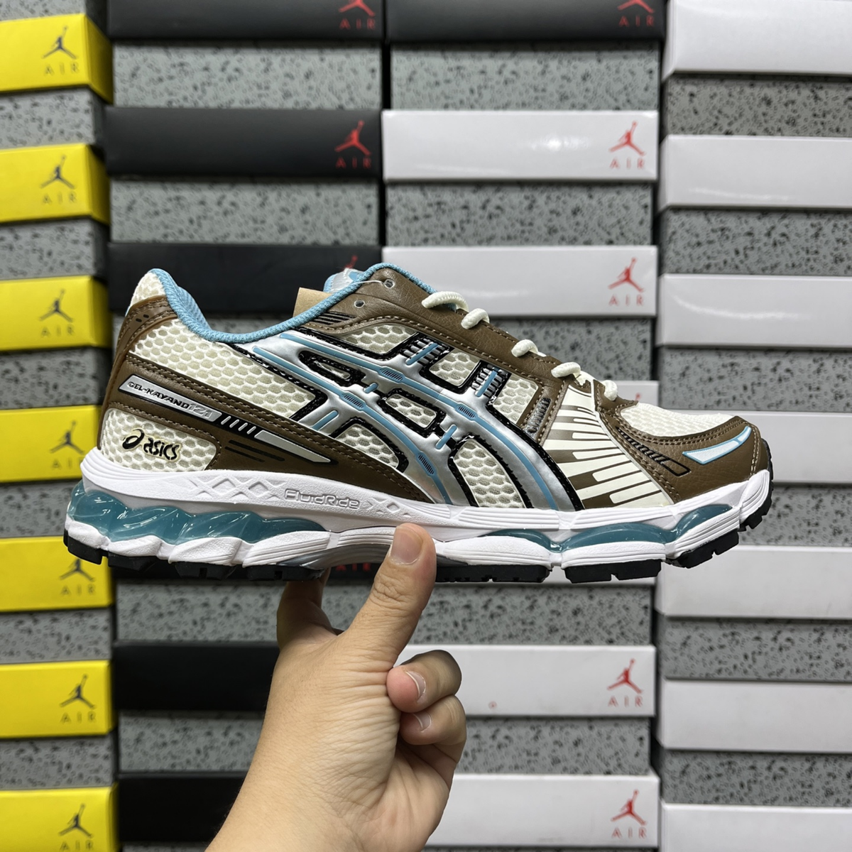 Asics Gel Kayano 12.1 - Cream Stillwater