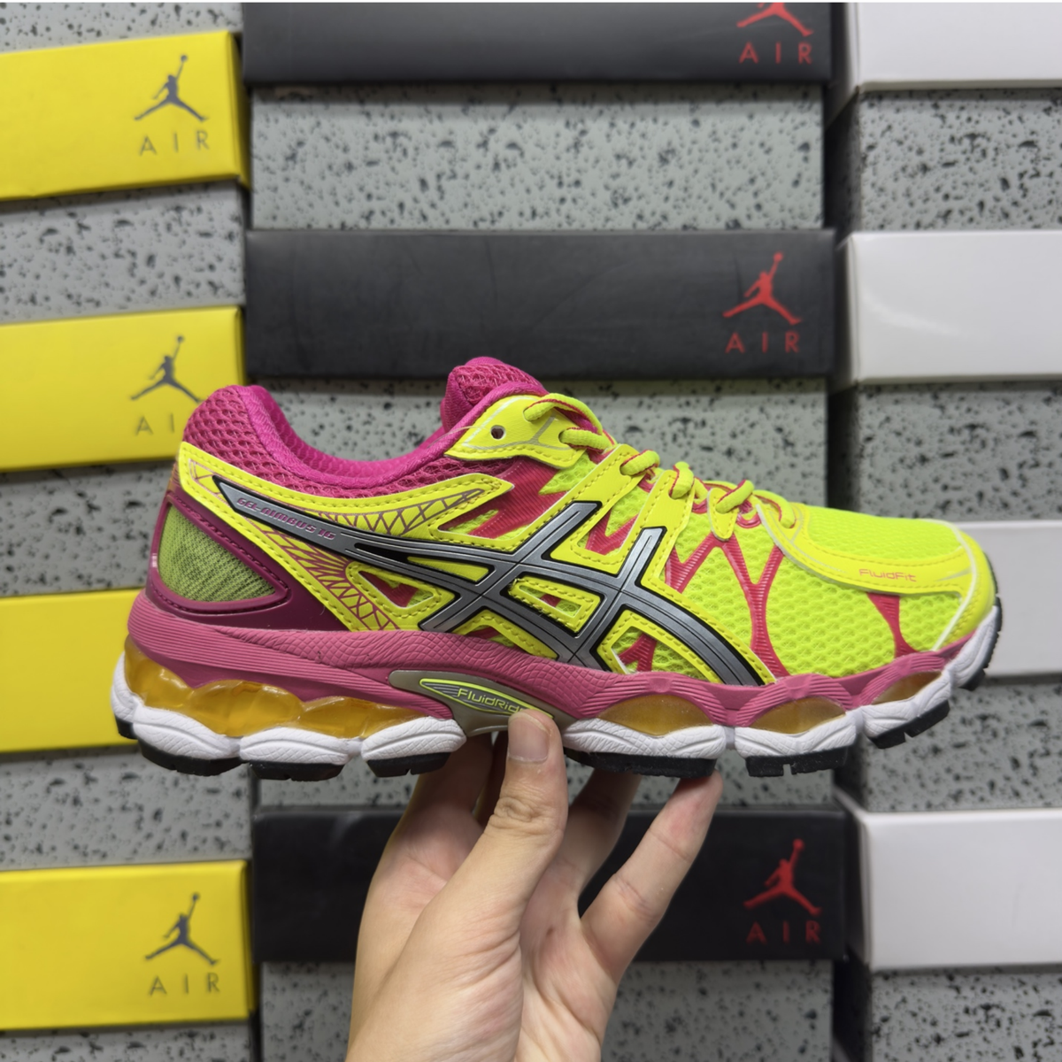 Asics Gel Nimbus 16 - Flash Yellow / Pink / Purple