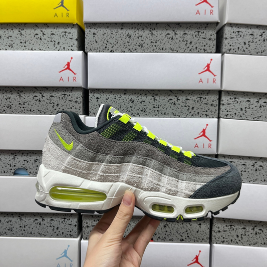 Air Max 95 - Reverse Neon