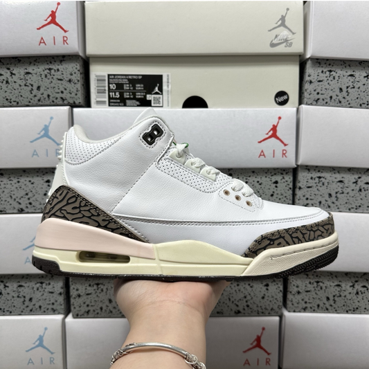 Nike Air Jordan 3 Retro - Neapolitan Dark Mocha