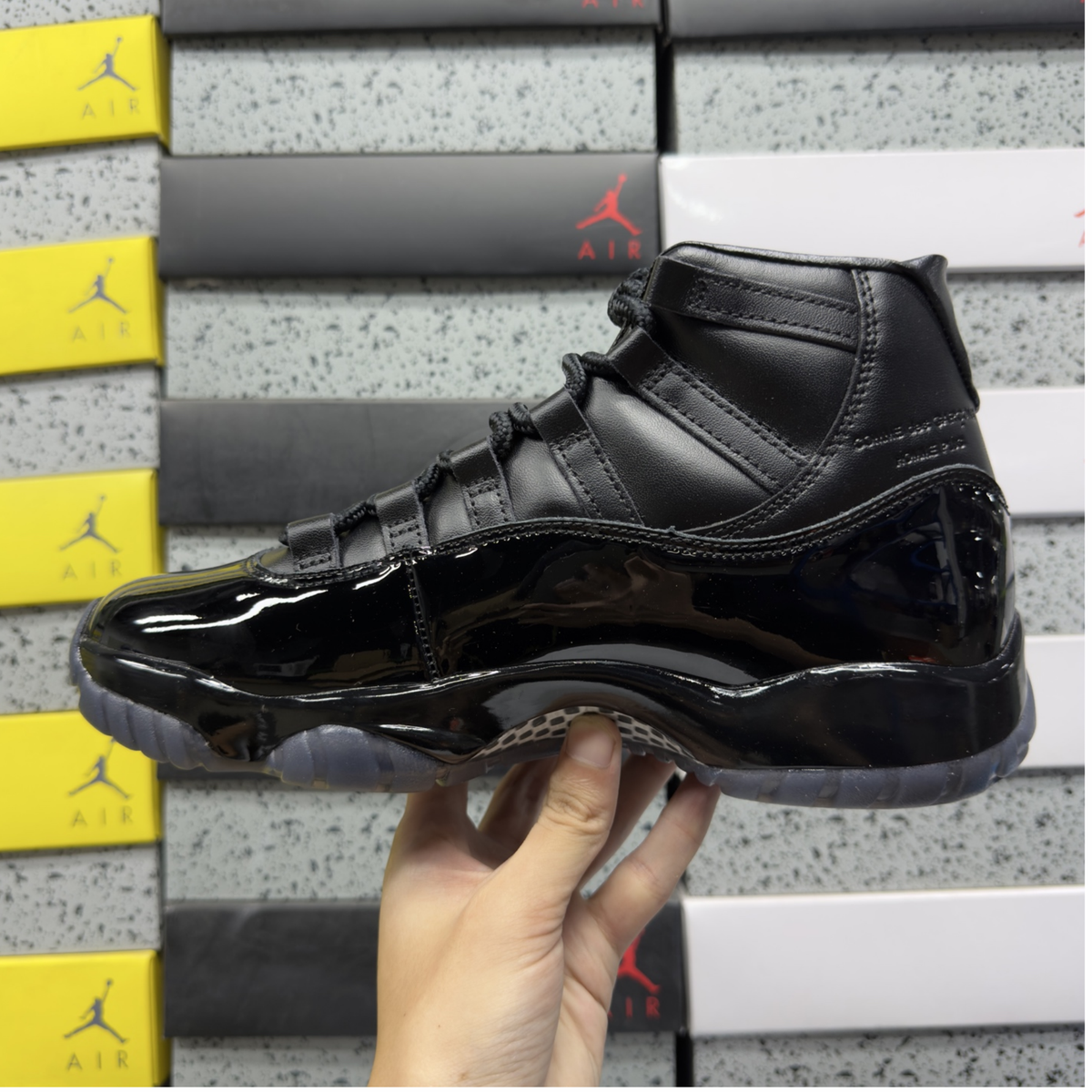 Comme des Garçons Homme Plus x Air Jordan 11 Retro  SP - Black