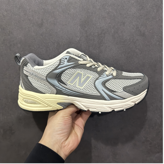 New Balance 530 - Cinza Branco Off