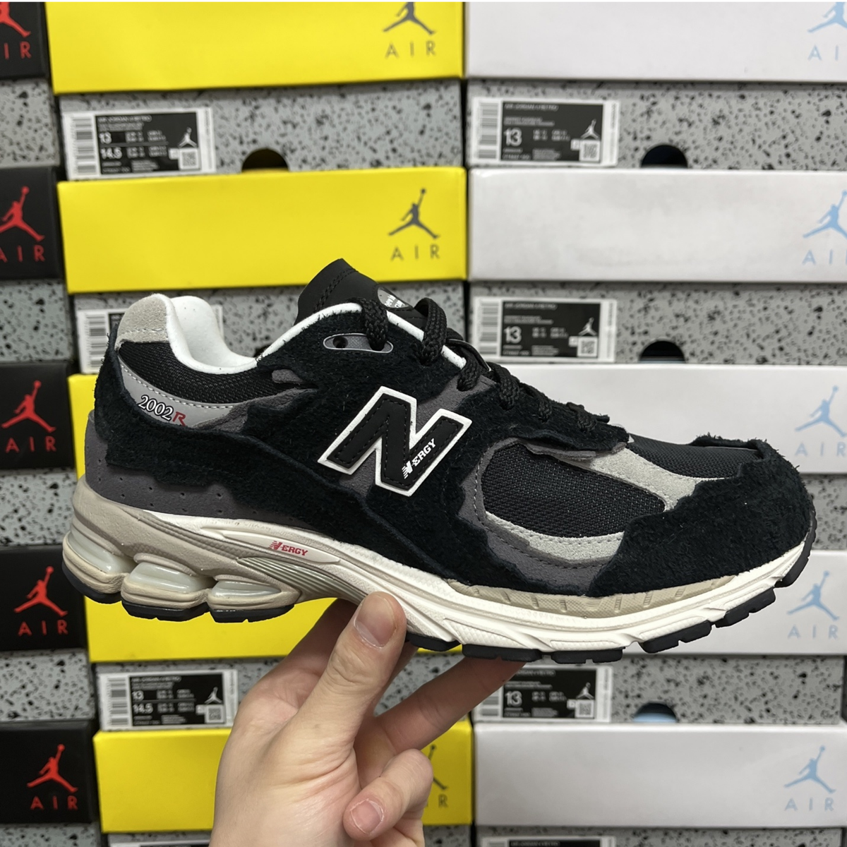 New Balance 2002R - Protection Pack Black Grey