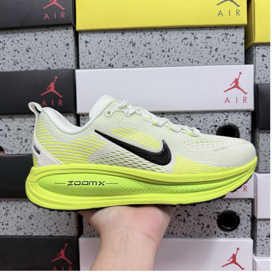 Nike Vomero 18 - White Electric Green Volt Black