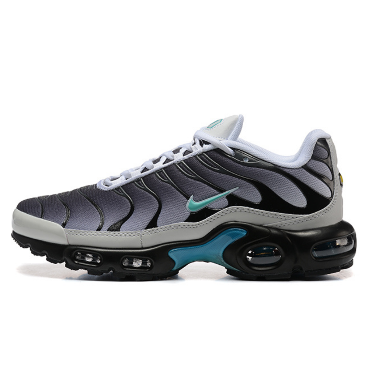 One Block Down x Nike Air Max Plus - Clear Fog