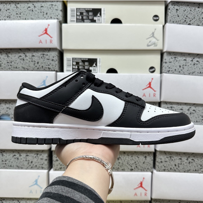 Nike Dunk Low - Panda