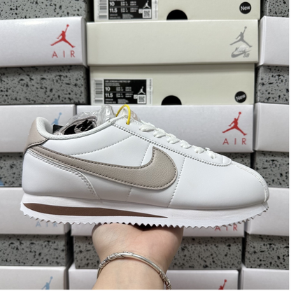 Nike Cortez - White Platinum Violet