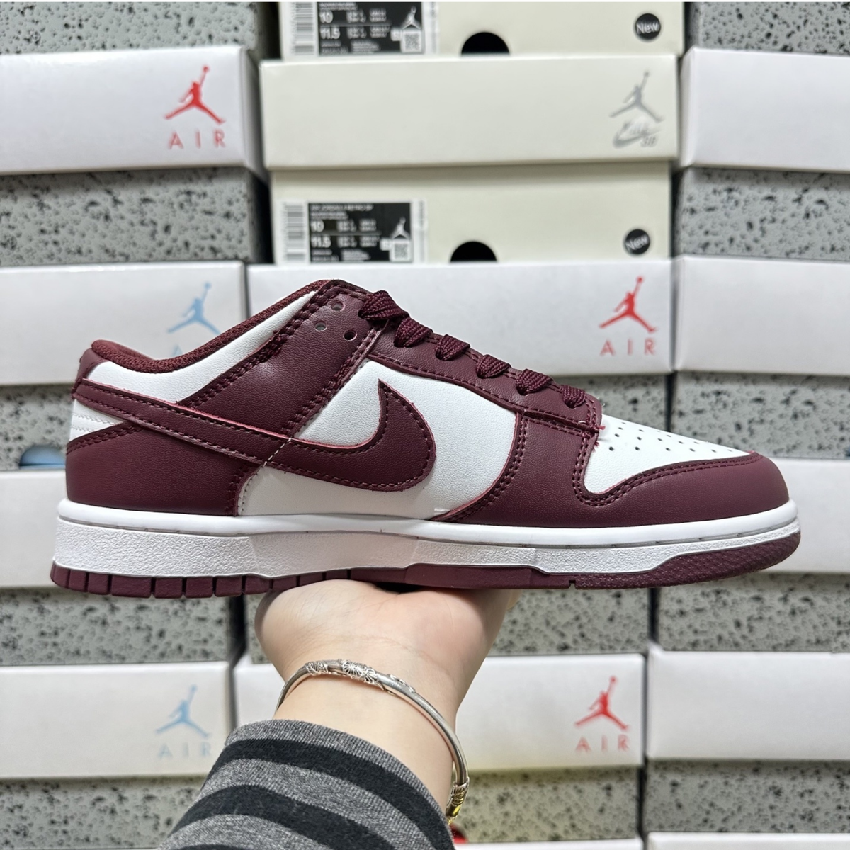 Nike Dunk Low - Bordeaux