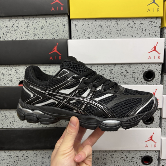 Asics Gel Cumulus 16 - Black Pure Silver